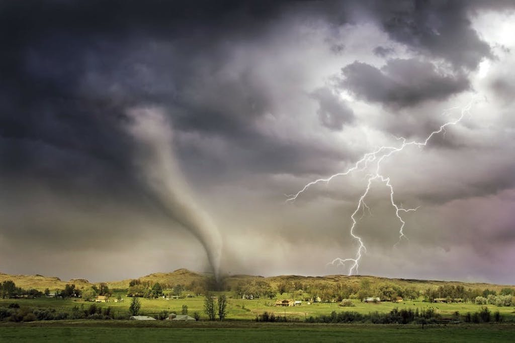 Fighting for Claims: 3 Reasons to Hire a Tornado Insurance Lawyer