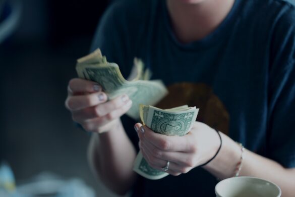 6 Hobbies That Could Help You Make an Income in 2021