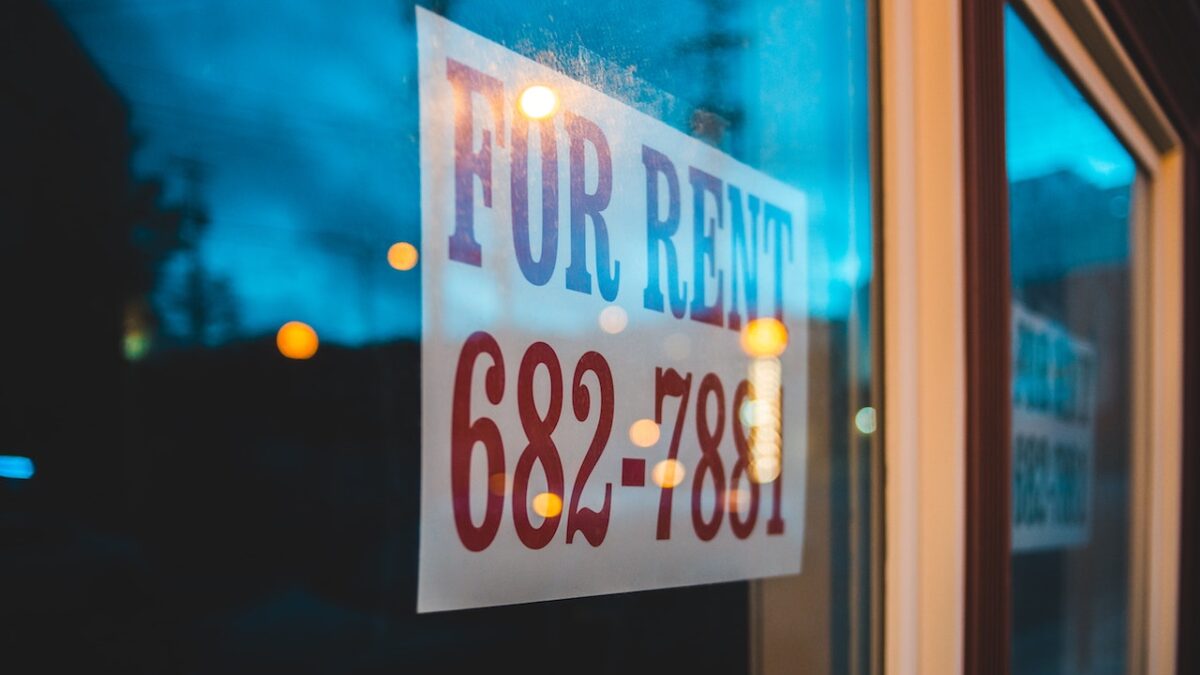 How to Find Good Tenants: 5 Tips for Finding Renters That Pay (on Time)