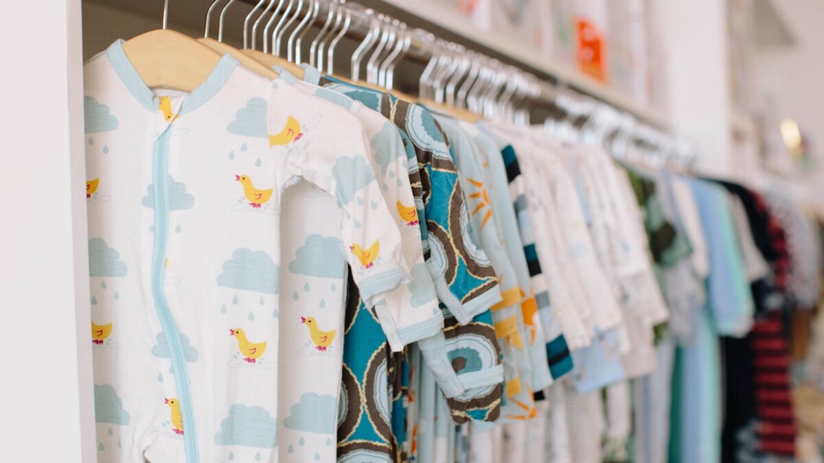 How to Find the Right Baby Clothing for Your Little One