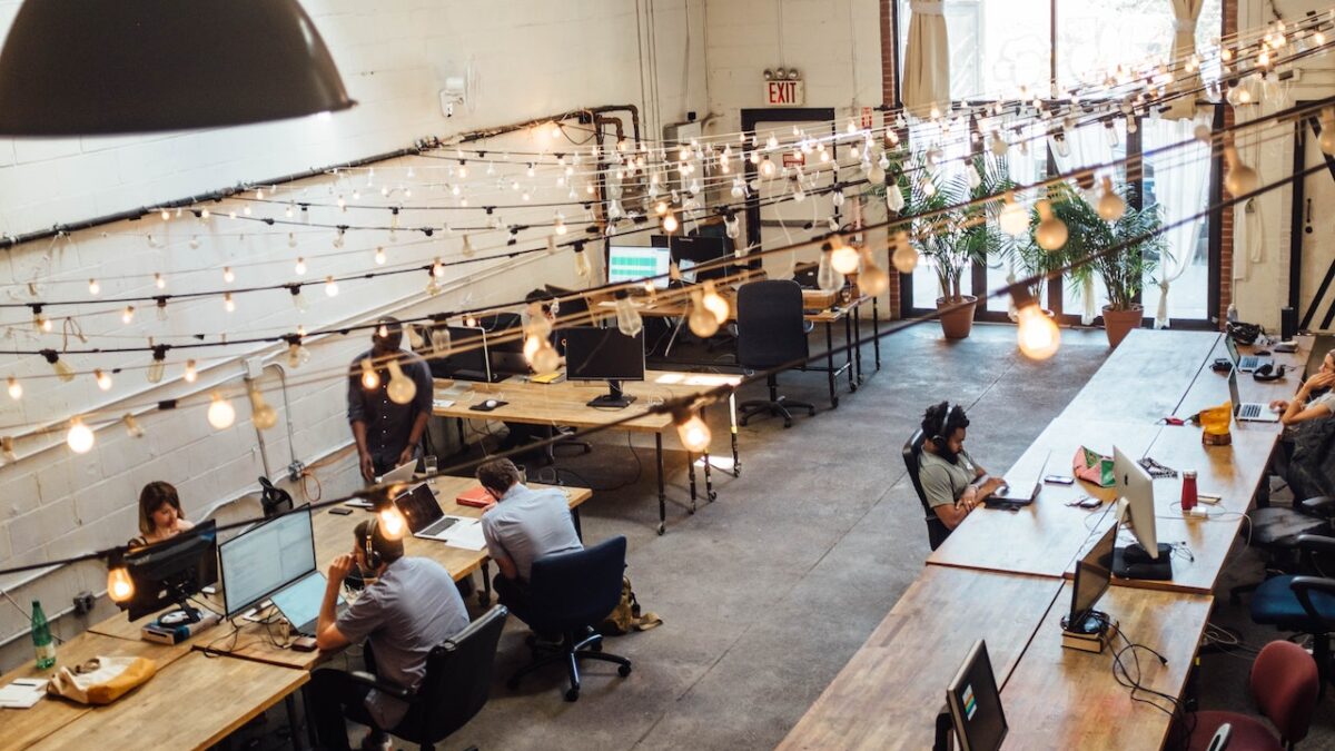5 Ways To Use Tech in Your Co-Working Space