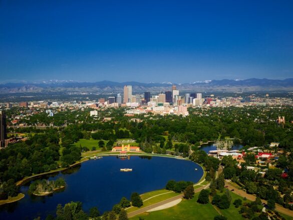 3 Reasons Why Moving to Denver in 2022 Is a Smart Move