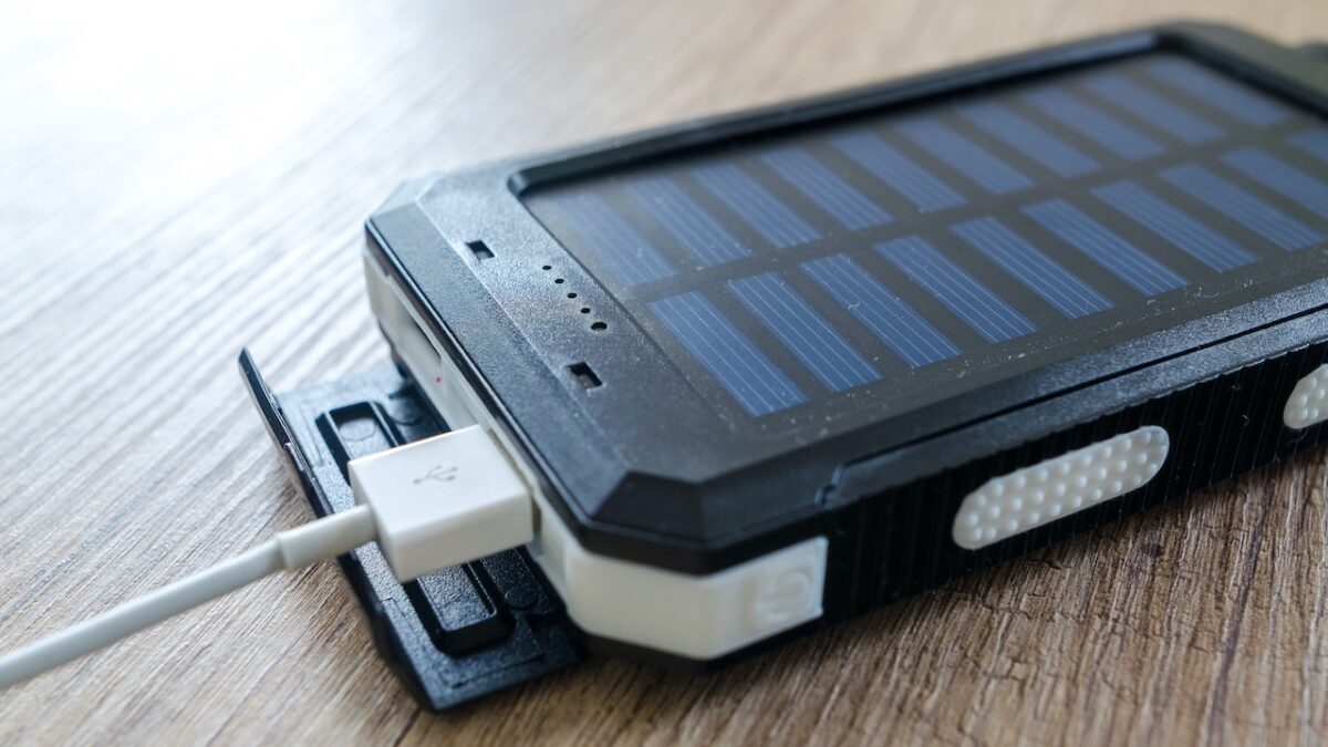 How to Choose the Best Portable Power Station for Camping