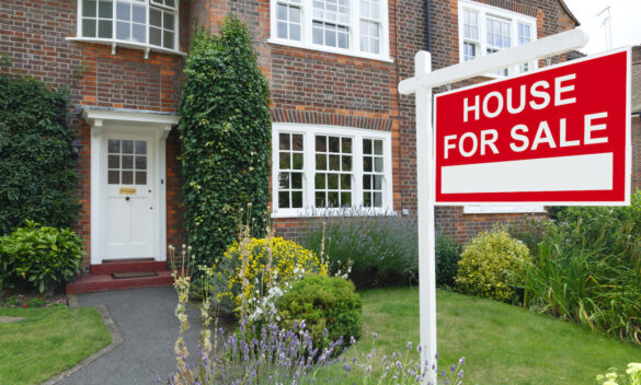 Selling a House for Cash: Exploring the Process