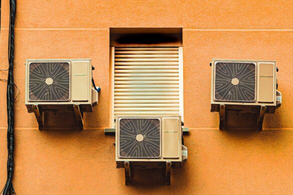 How to Properly Maintain a Commercial HVAC System