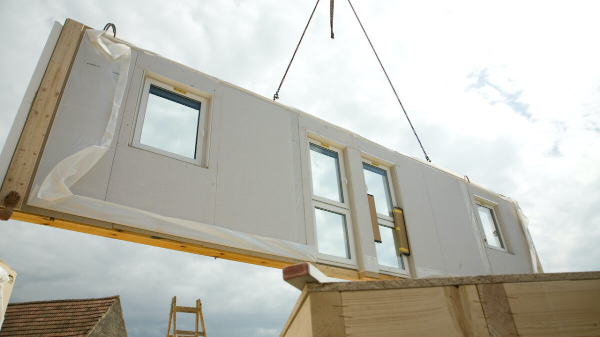 What Is a Prefab Structure?