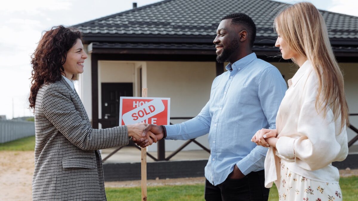 6 Things to Do Before Selling Your House