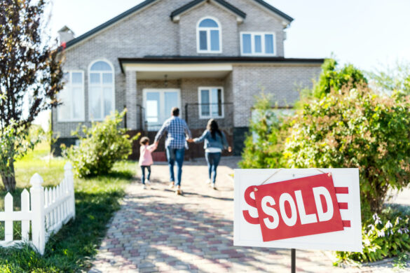 When Is the Best Time of Year to Sell a House? A Helpful Guide