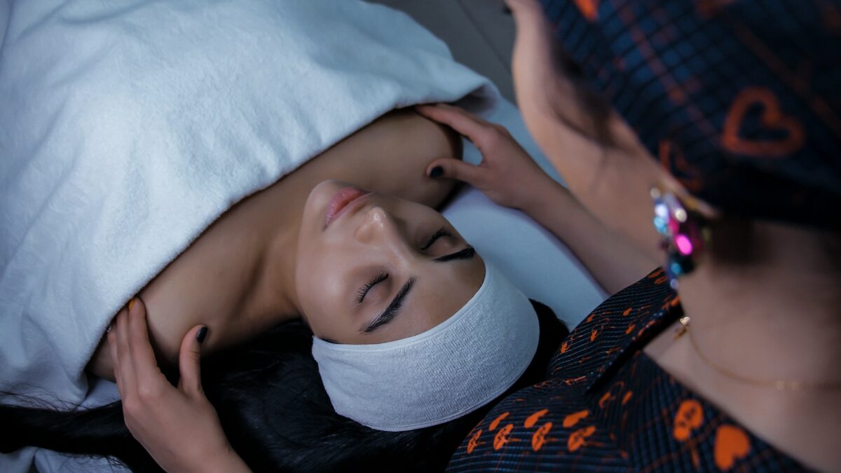 Refresh Your Skin: Essential Insights into Effective Facial Treatment Choices