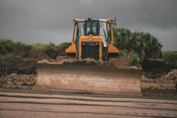 Forging a Path in Construction: Starting Strong in Heavy Equipment Operation